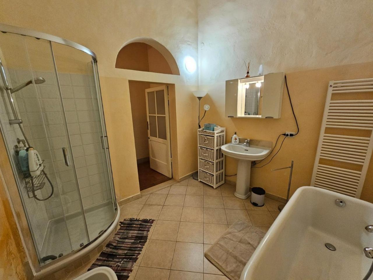 Stilmoderno Nice Apartment In Siena'S Historic Center, Just Steps From Piazza Del Campo Exterior photo